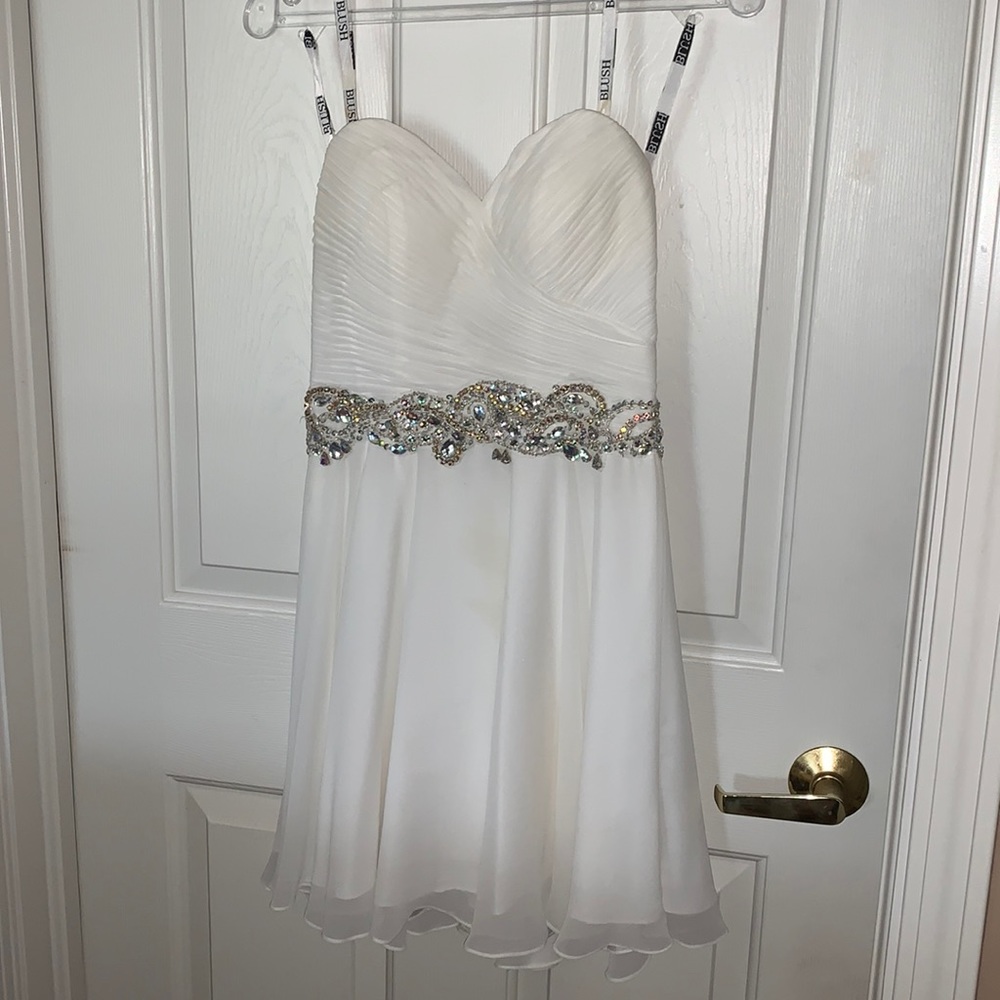 White Sweetheart Strapless Flowy Dress, Iridescent Crystals, Size 2
